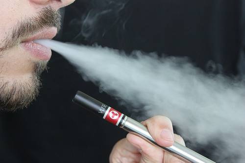 Fumo passivo da sigaretta elettronica: è dannoso?