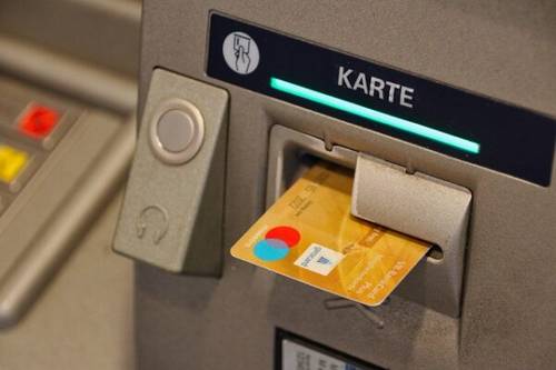 Furti ai bancomat diminuiti del 38% i furti commessi in Italia nell'ultimo decennio